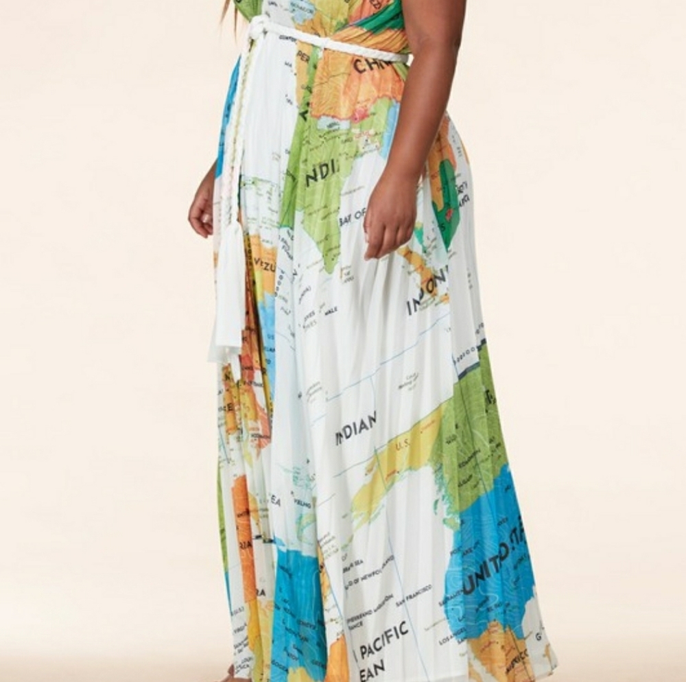 SELLING FAST‼️World Map Print Maxi Dress - Picture 11 of 16
